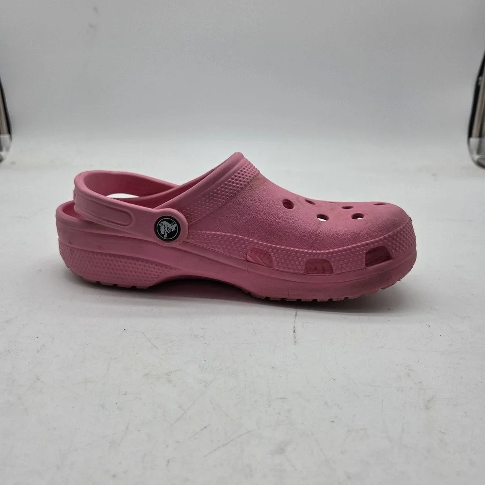Crocs Shoes Kids Size 7 Pink Classic Clog Slip On Sandals Casual Rubber